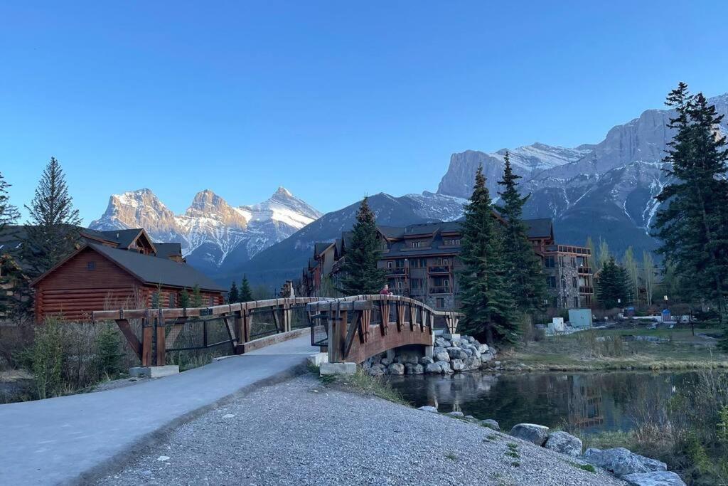 Unit #204 Cozy Mountain View 2Br In Canmore Downtown Extérieur photo