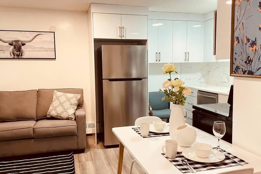 Unit #204 Cozy Mountain View 2Br In Canmore Downtown Extérieur photo