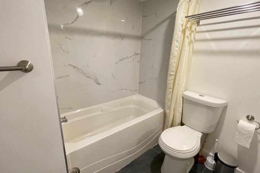 Unit #204 Cozy Mountain View 2Br In Canmore Downtown Extérieur photo